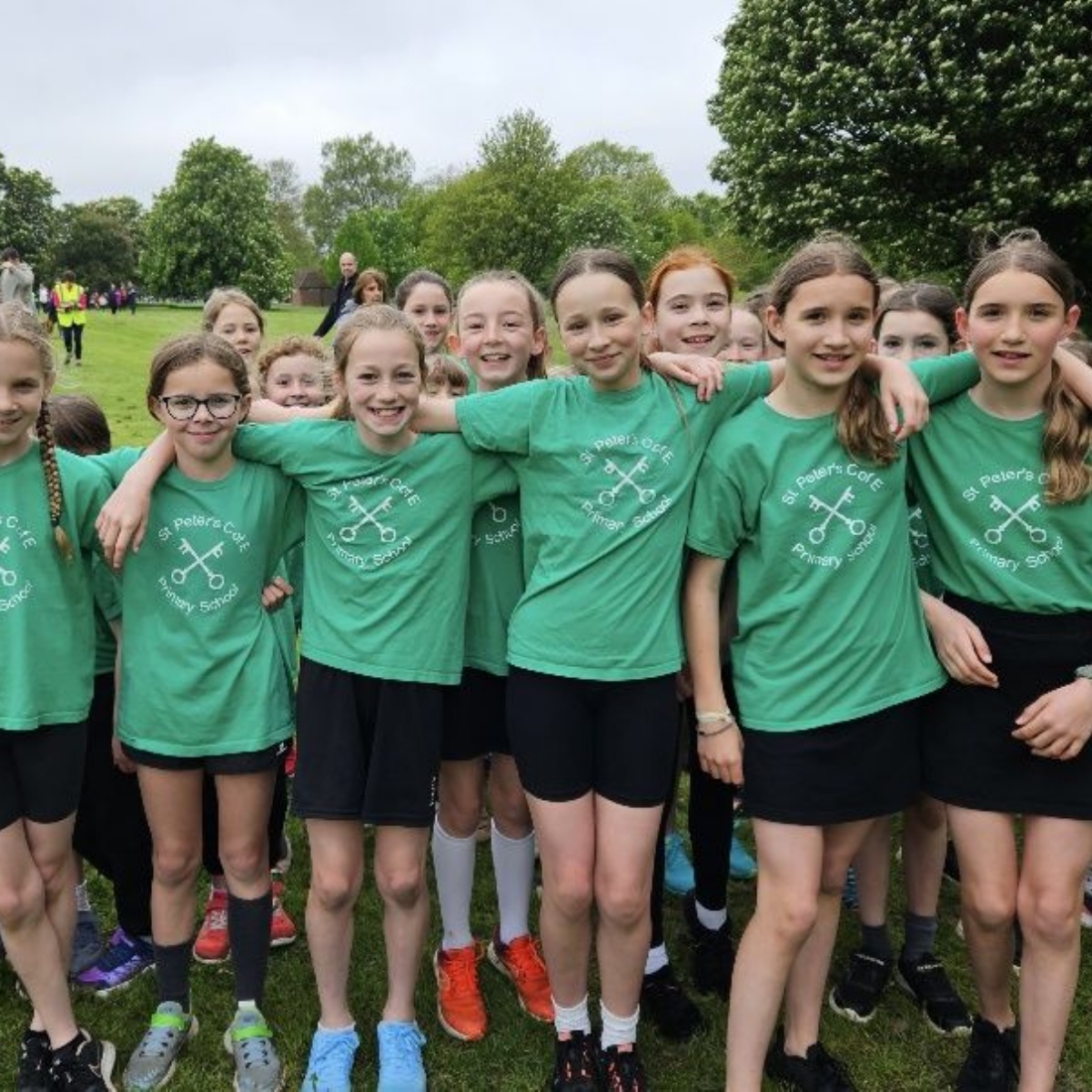 st-peter-s-c-of-e-primary-school-farnham-and-district-cross-country